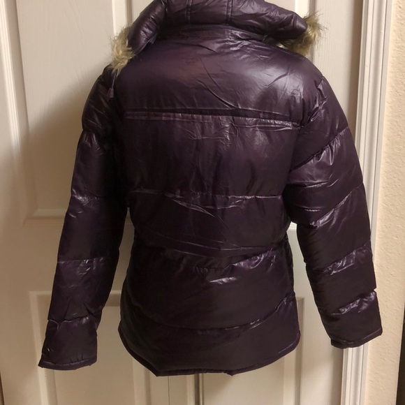 NWT PURPLE PUFFER COAT - Picture 5 of 6